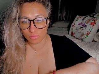 Foxxy-Lady