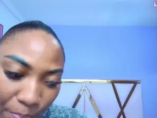 curvyebony's Live Sex Cam Show