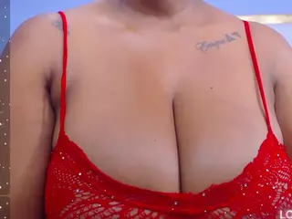 curvyebony's Live Sex Cam Show