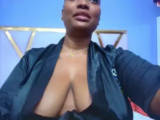 curvyebony's Live Sex Cam Show