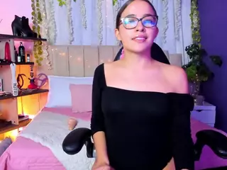 ketnia-love's Live Sex Cam Show