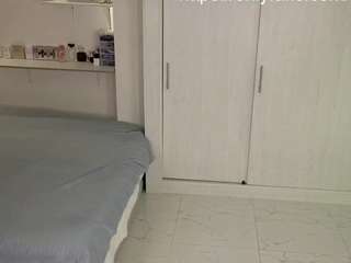 hellenscottt Webcam Model Profile