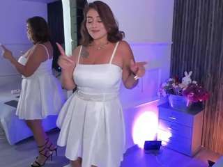 shantalmilf live cam profile