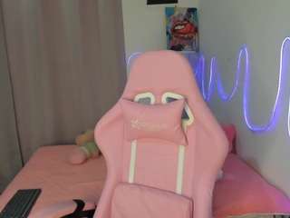 mariangel-3 Live Webcam on CamSoda