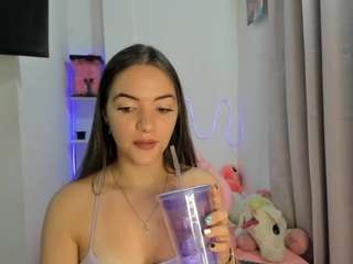 mariangel-3 Live Webcam on CamSoda