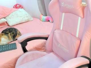 mariangel-3's CamSoda show and profile