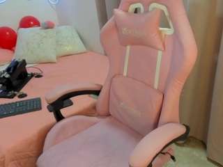 mariangel-3's CamSoda show and profile