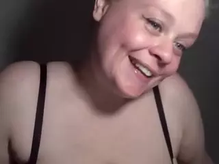 Bjsparkles's Live Sex Cam Show