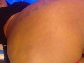 VictoriiaHill live cam preview