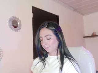 maeve-ds webcam model