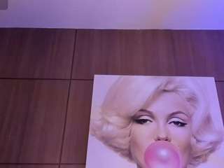 Sexy Agataduque will spur your desires in a stunning live show agataduque from CamSoda