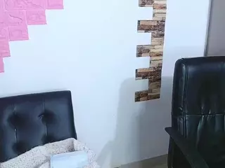 ashley-lopez5's Live Sex Cam Show