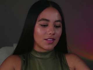 Live webcam model dafnee-ds on Soda Cams