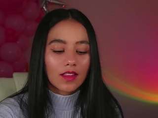 Live webcam model dafnee-ds on Soda Cams