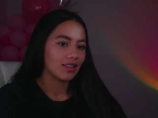 dafnee-ds Live Webcam on CamSoda