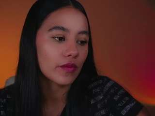 Live webcam model dafnee-ds on Soda Cams