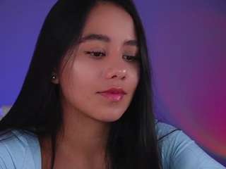 dafnee-ds Live Webcam on CamSoda