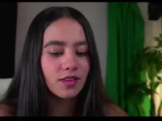 Artemusa's Live Sex Cam Show