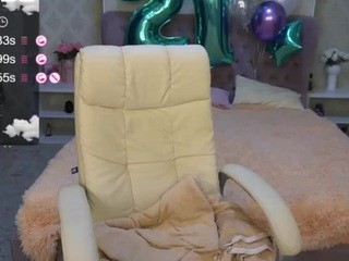 mialovia Porn