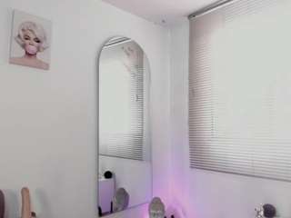 missvaleriewatts webcam