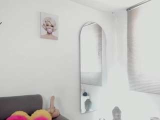missvaleriewatts Live Webcam on CamSoda