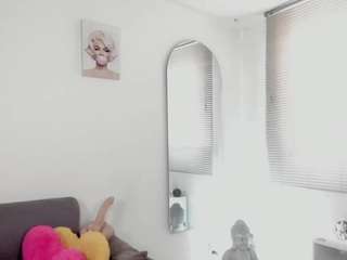 missvaleriewatts webcam