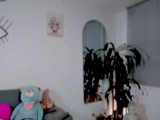 missvaleriewatts webcam