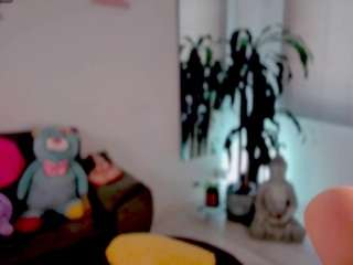 missvaleriewatts's CamSoda show and profile