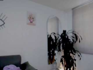 MissValerieW