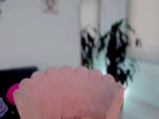 missvaleriewatts's live room