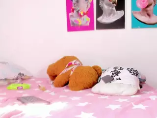 lilybaudinx's Live Sex Cam Show