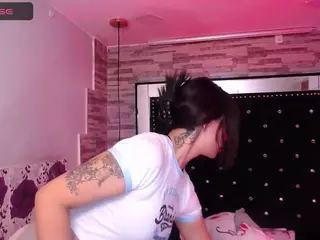 LucianaFozi's Live Sex Cam Show
