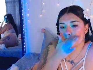 natacha-dallas live webcam show
