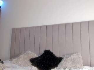 melody-blossom webcam