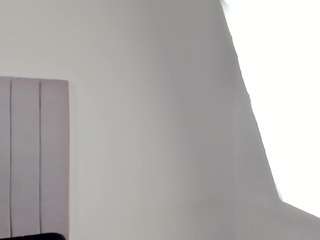 melody-blossom Live Webcam on CamSoda