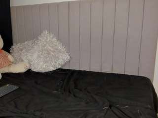 melody-blossom webcam