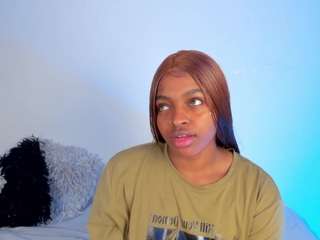 melody-blossom Live Webcam on CamSoda