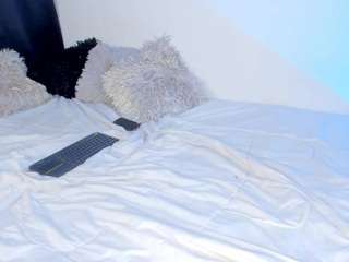  melody-blossom chat room