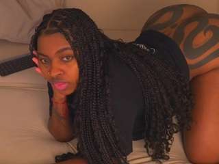 melody-blossom Live Webcam on CamSoda