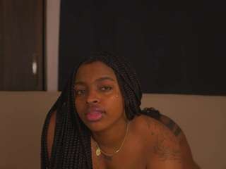 melody-blossom Live Webcam on CamSoda