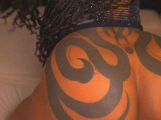 melody-blossom Live Webcam on CamSoda