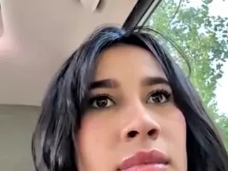 Aliii's Live Sex Cam Show