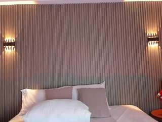 Live webcam model cloeharp on Soda Cams