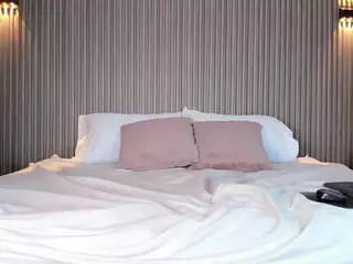 CloeHarp's Live Sex Cam Show
