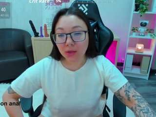 le modèle gentle-muse est en webcam porno dans un show sur le site camsoda, il possède les tags suivants: ahegao,sexy,lush,massage,naked,normal,oil,orgasm,outdoor,public,pussy,shaved-pussy,hot,smoking,spank,squirter,striptease,tattoos,tease,teen-18