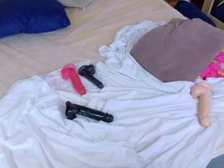 tiny-whore18