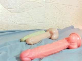 tiny-whore18