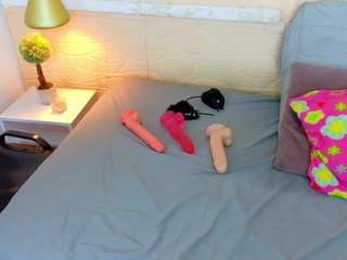 tiny-whore18