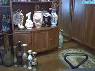 helenazed's CamSoda show and profile