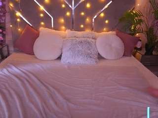 cassandragood Live Webcam on CamSoda